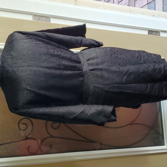 Black Satin Robe with belt - Picture 8 of 15